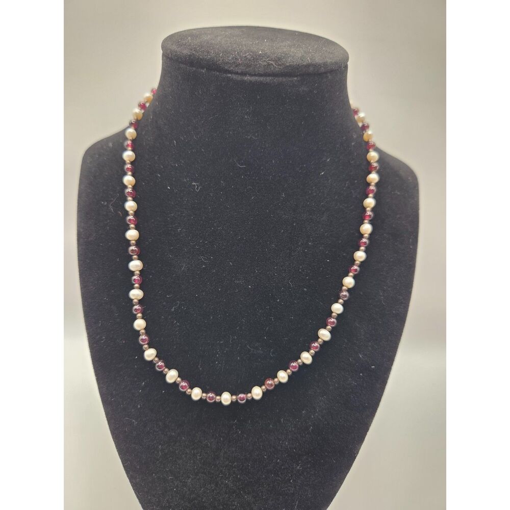 1857. Vintage Baroni Pearl and Garnet 925 Silver Necklace